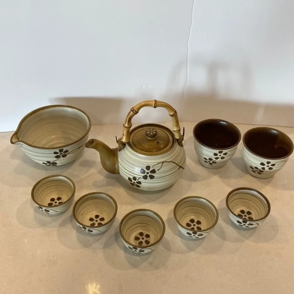 Traditional Ceremonial 9 Pc Tea Set by Yeoju Icheon.